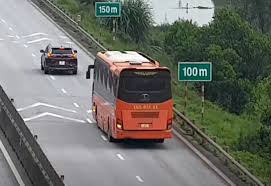 Legal Insights on Safe Distance Violations on Highways