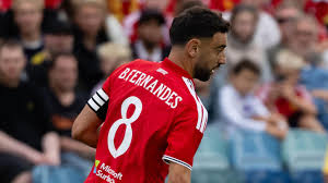 Manchester United Draw 1-1 with Paris Saint-Germain