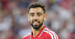 Manchester United Reacts to Bruno Fernandes' Huge Transfer Offer