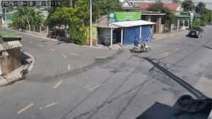 Motorcycle Accident Involving Pickup Truck Caught on Camera