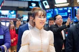 Nguyen Thi Phuong Thao Boosts Galaxy Pay Investment for Starlink