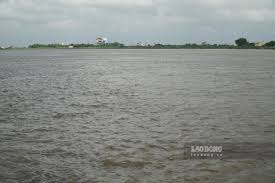 Ninh Bình Issues Flood Warning as Water Levels Rise