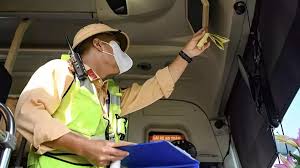 Real-Time Violation Images from Passenger Transport Vehicles to be Sent to Traffic Police