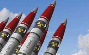 Russia's Reluctance to Use Nuclear Weapons in Ukraine Explained