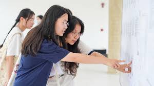 Saigon University Sets High Admission Scores for 2026