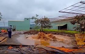 Strong Geyser Erupts in Gia Lai, Causing Erosion