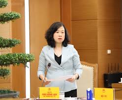 Vietnam Considers Lowering Retirement Age for Social Benefits