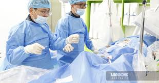 Vietnam Proposes Changes to Specialist Doctor Training