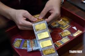 Why are Gold Prices in Vietnam Unusually Low?