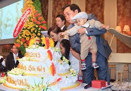 Youngest Billionaire in Vietnam Celebrates First Birthday with Grand Party