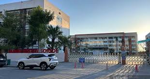 9th Grader Falls to Death from Hotel in Hue During Trip