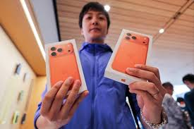 Apple to Unveil iPhone 18 Series and Discontinue Older Models