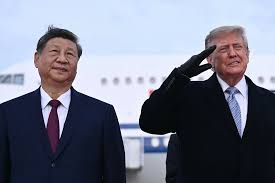Donald Trump Welcomes Xi Jinping with Gloves in Unusual Gesture