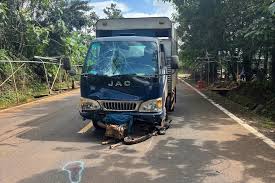 Driving School Car Collides with Motorcycle, One Fatality