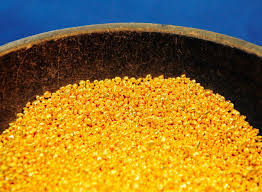 Gold Prices Steady Amid U.S.-China Talks and Iran Tensions