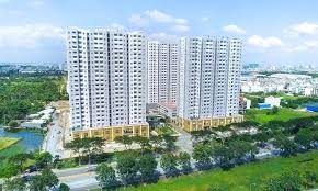 HDBank Seizes 26 Land Lots from Hoang Quan Real Estate