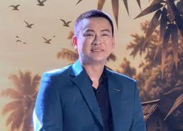 Hoài Lâm Surprises Fans with Thoughts on Love and Marriage