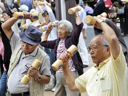 Japan's Centenarian Population Surpasses 100,000 for the First Time