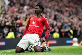 Kobbie Mainoo Excluded from Manchester United's Premier League Squad