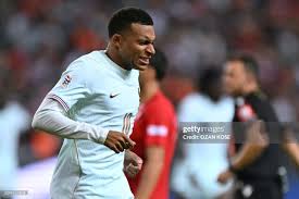 Kylian Mbappé Leaves France National Team Due to Knee Injury