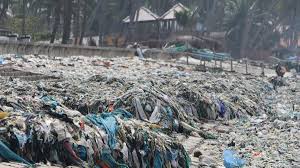 Mũi Né Beach Faces Severe Pollution Crisis