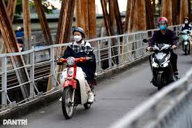 Northern Vietnam Braces for First Cold Front of the Season