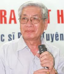 Renowned Poet Định Hải Passes Away at 89