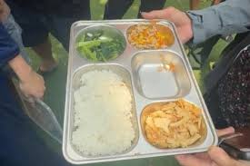 School Lunch Program Resumes After Delays