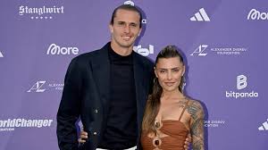 Sophia Thomalla Supports Alexander Zverev at U.S. Open