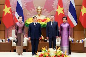 Thai King Supports Strengthening Vietnam-Thailand Relations