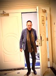 Thomas Tâm Nguyễn: The Wealthy Showbiz Executive Behind Tuấn Hưng