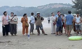 Tragic Drowning of Two Women Selling Seafood at Hon Rom Beach
