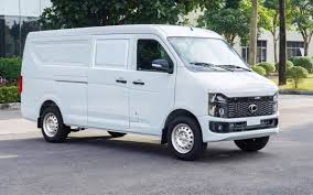 Trần Bá Dương Launches New Electric Van with 300km Range