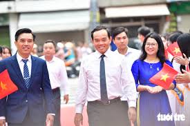 Trần Lưu Quang Attends Opening Ceremony at Trần Khai Nguyên High School