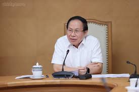 Urgent Measures Needed to Address Textbook Shortages in Vietnam