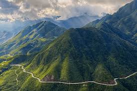 Vietnam Constructs Longest Mountain Tunnel to Cut Travel Time