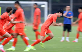 Vietnam Faces Thailand in Crucial FIFA ASEAN Cup Clash