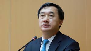 Vietnam's Deputy Health Minister Faces Serious Violations