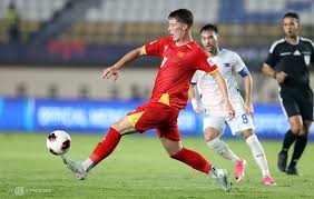 Williams Minh Hoàng: Harry Kane Encourages Return to Vietnam