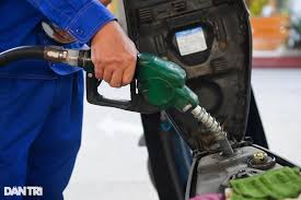 Fuel Prices Continue to Rise in Vietnam
