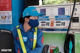 Fuel Prices in Vietnam Rise Again, E10 Reaches Over 28,200 VND/Liter