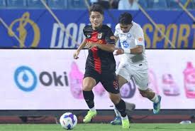 Nguyễn Hoàng Đức Shines in Draw Between Nam Định and Ninh Bình