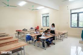 Teacher's Heartbreak as Only 3 Students Attend Class