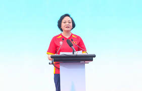 Vietnam's Deputy Prime Minister Encourages Sports Participation